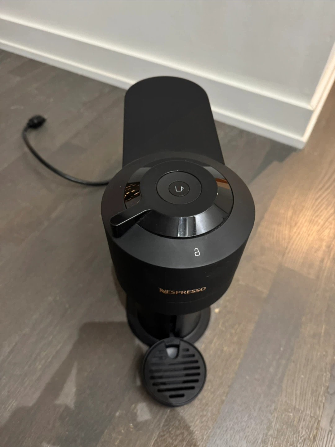 Nespresso Vertuo Coffee Machine - photo 4