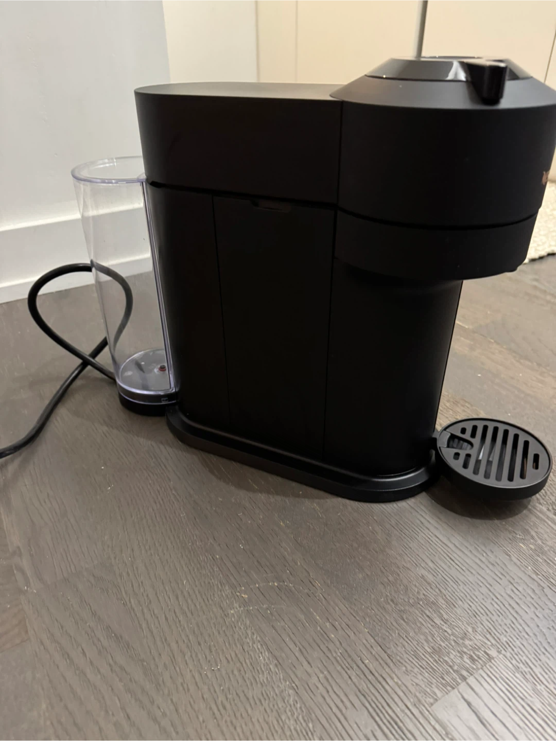 Nespresso Vertuo Coffee Machine - photo 3