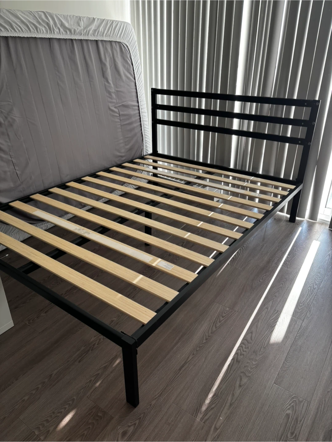Queen Metal Bed Frame - photo 2
