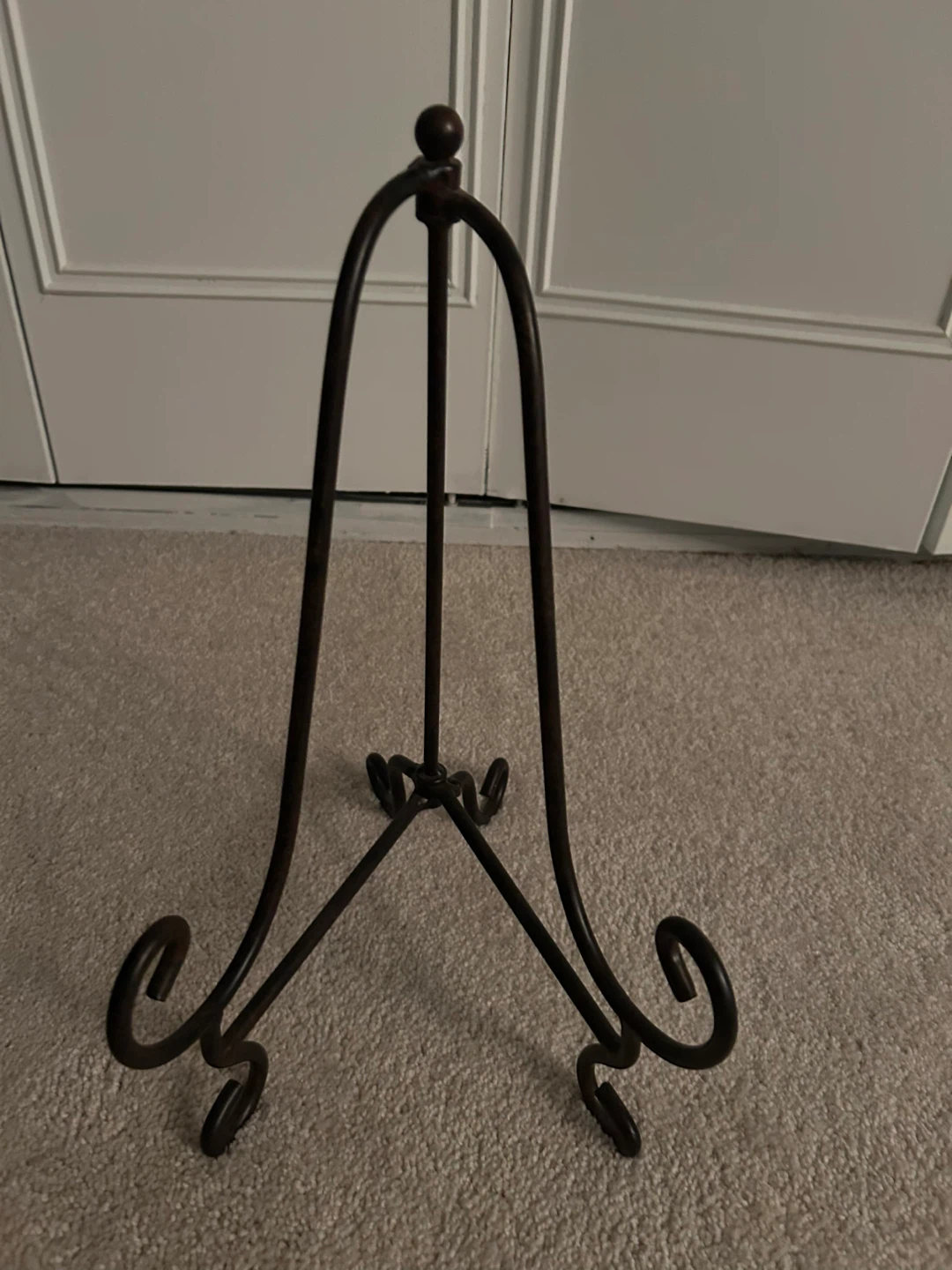 Wrought Iron Display Easel Stand