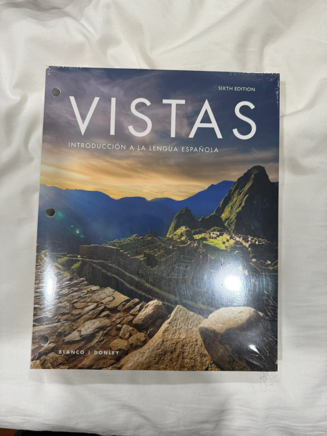 Vistas: Introducción a la Lengua Española Textbook