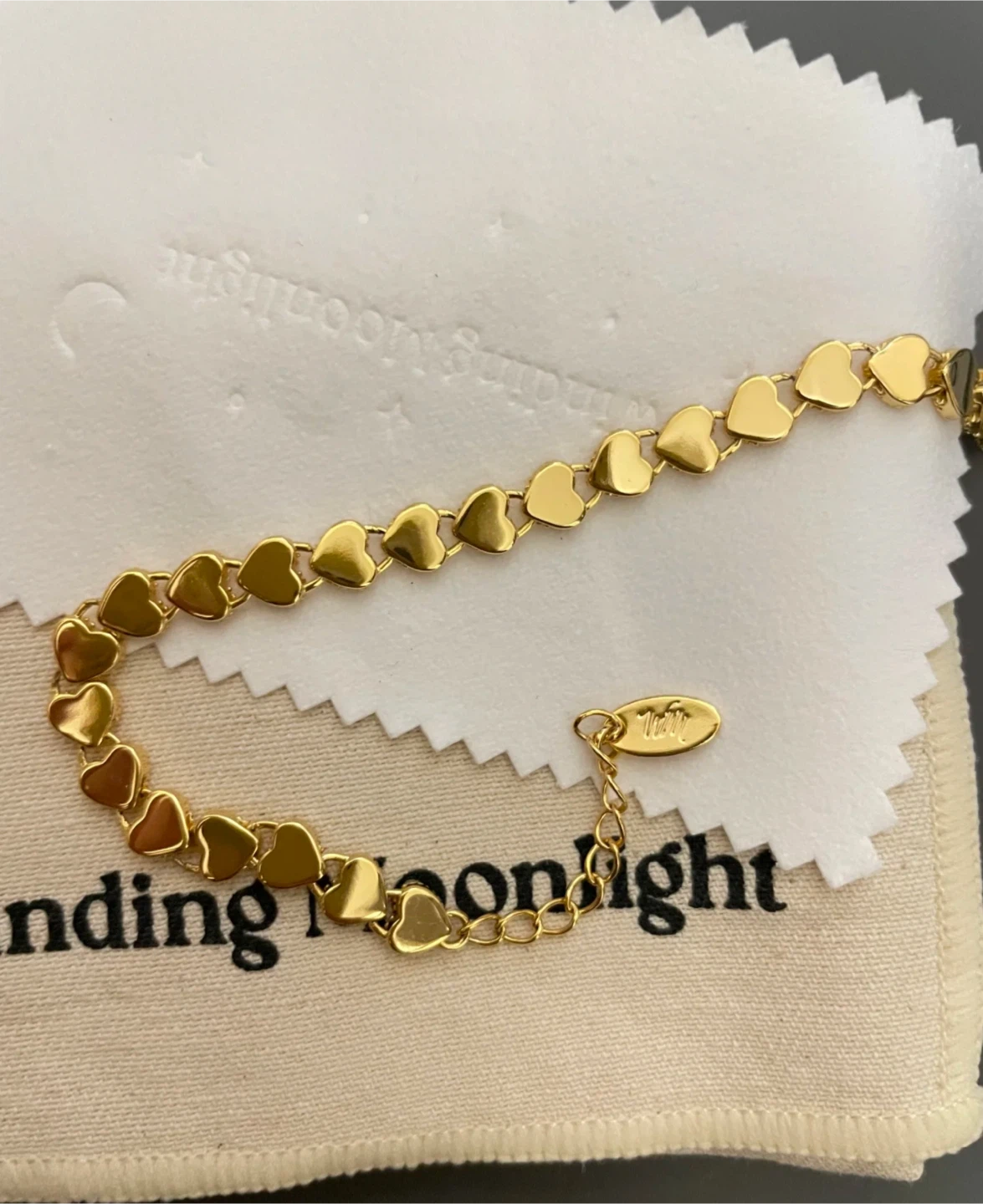Winding Moonlight Gold Heart Bracelet - photo 4