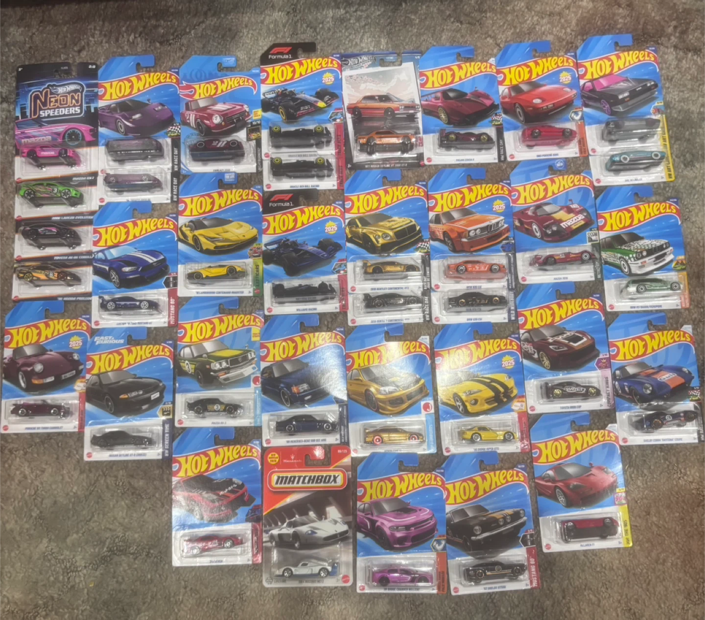 Hot Wheels and Matchbox Die-Cast Cars Collection - photo 3