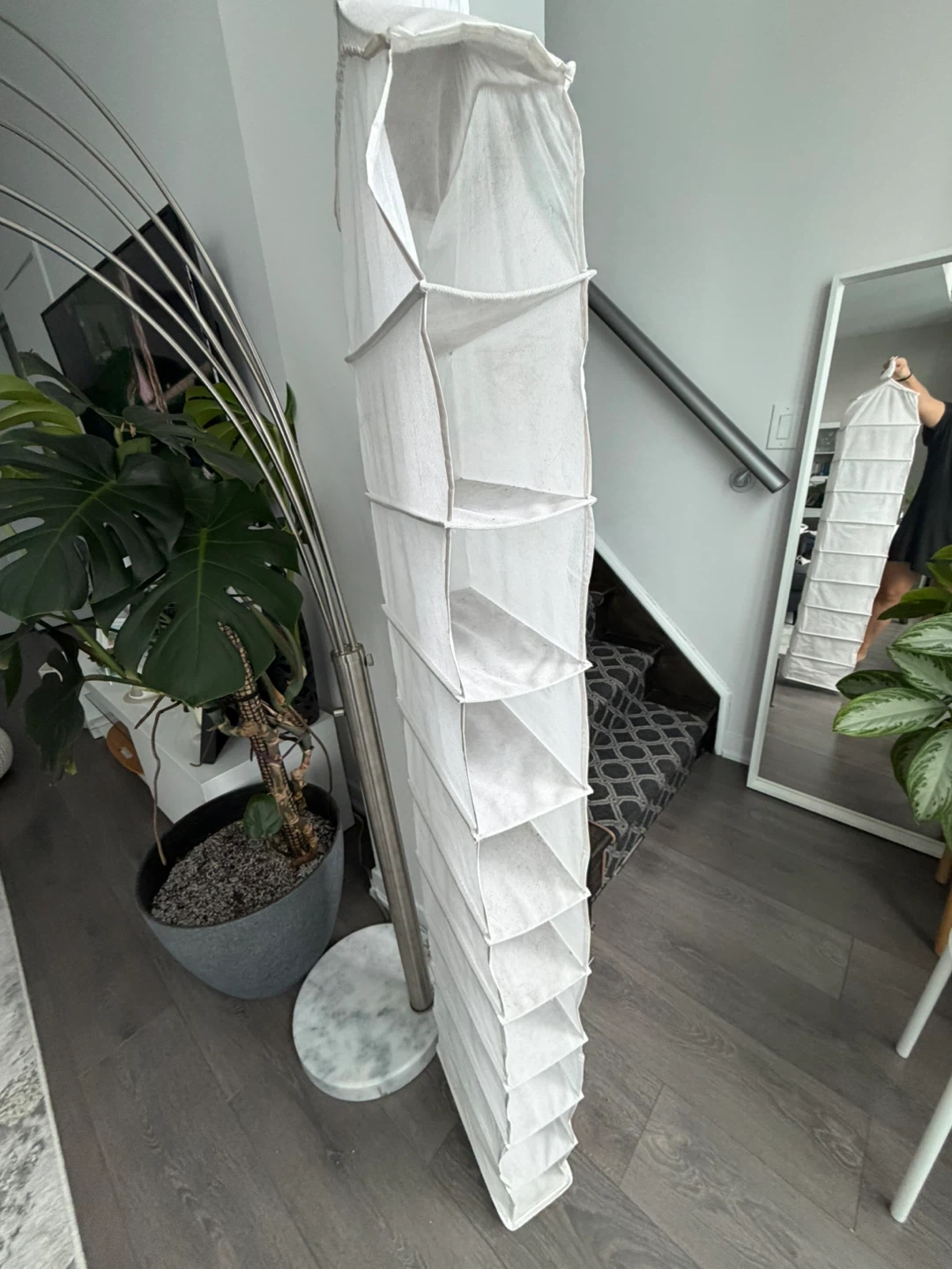 GOOD CONDITION White Hanging Closet Organizer