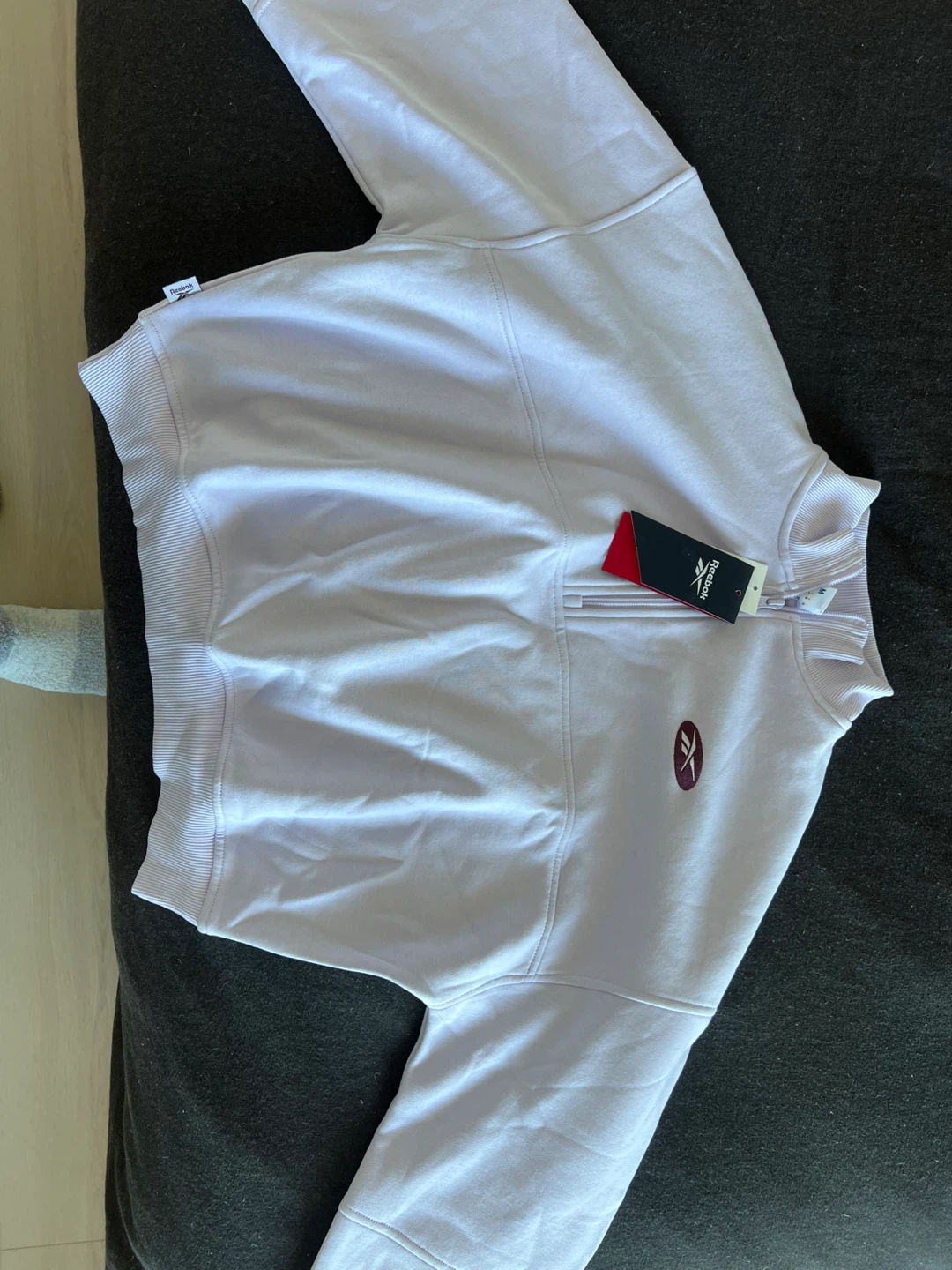 Brand New Reebok Sweatshirt Size M