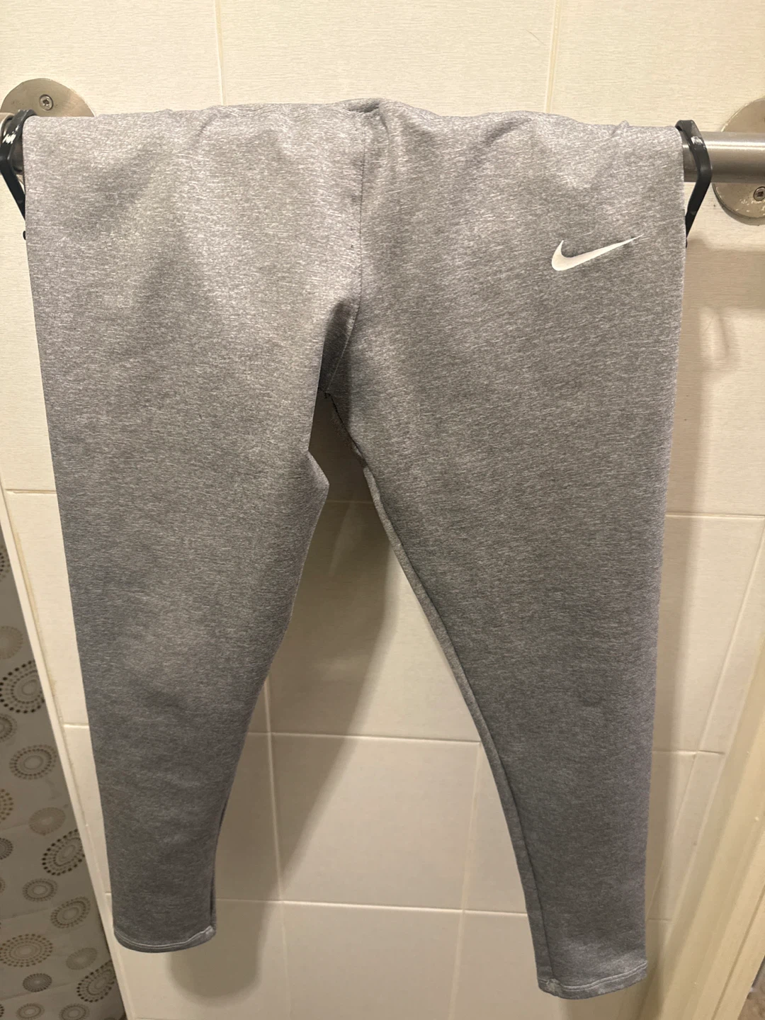 Nike Women's Grey Athletic Leggings