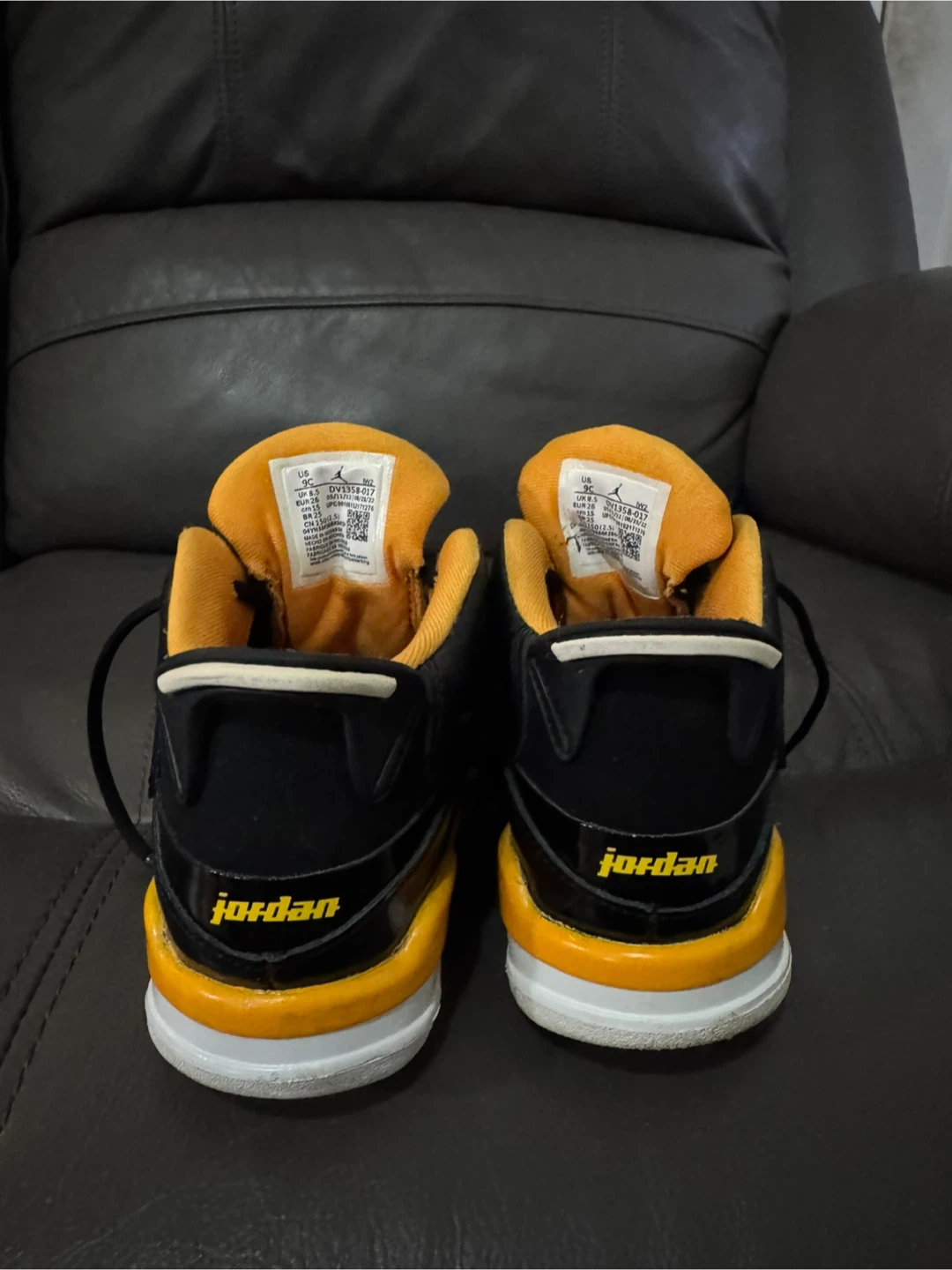 Jordan Toddler Shoes - Black Yellow Size 9C - photo 2
