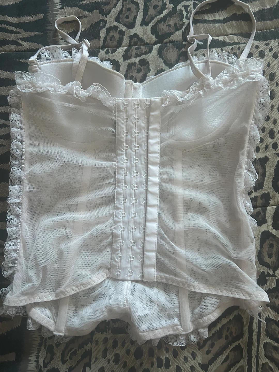 Victoria's Secret White Lace Corset Bustier 34C - photo 3