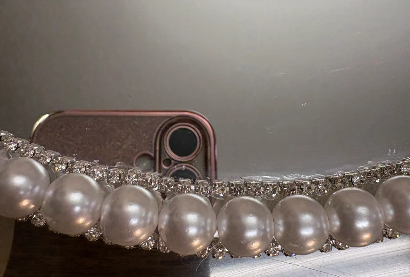 Round Mirror Tray with Faux Pearls & silver rhinestone Border - photo 5