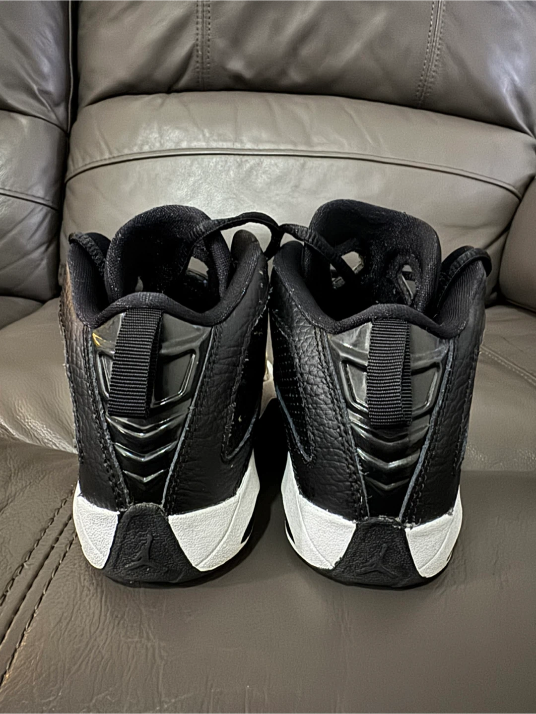 Jordan Basketball Shoes Size 11C - photo 3