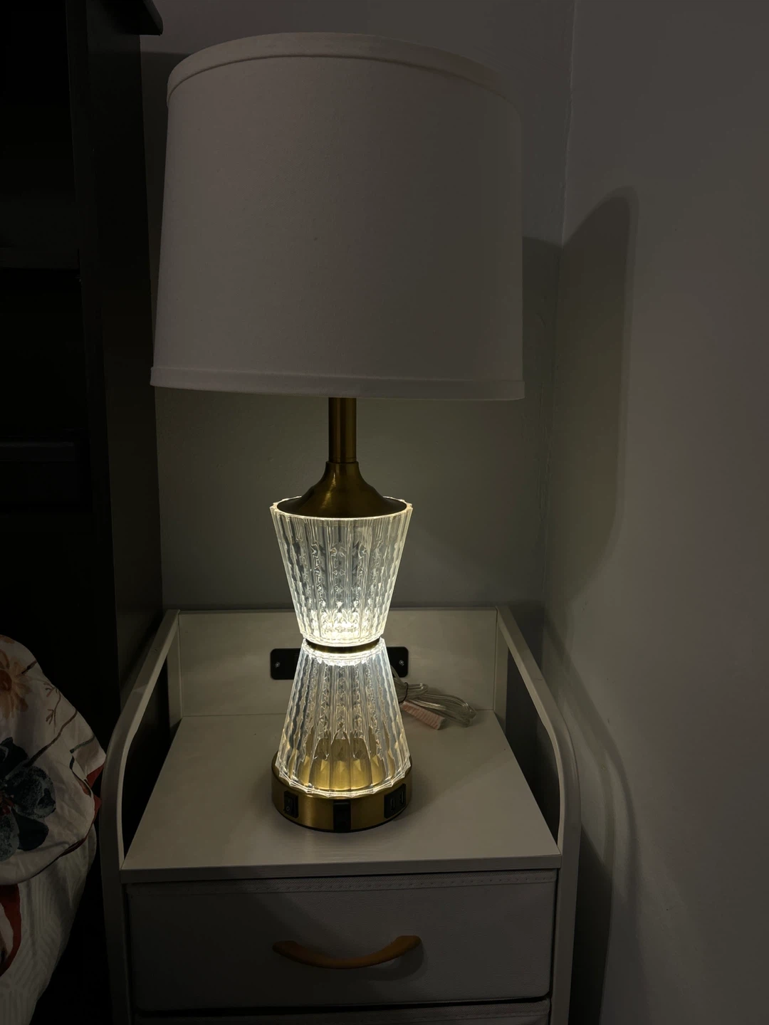 Crystal Accent Table Lamp with USB Ports