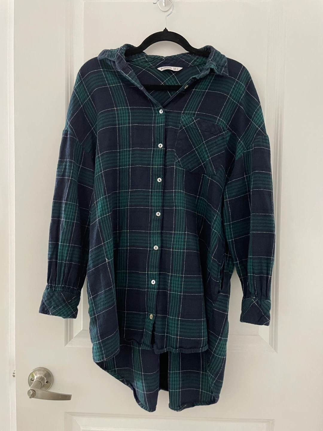 Stradivarius Plaid Button-Up Shirt - Size Medium