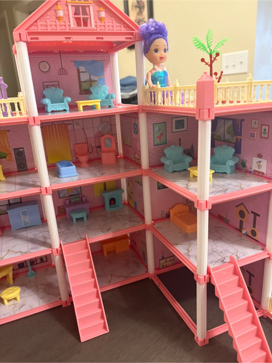 Pink Dollhouse with Furniture and Dolls - photo 2