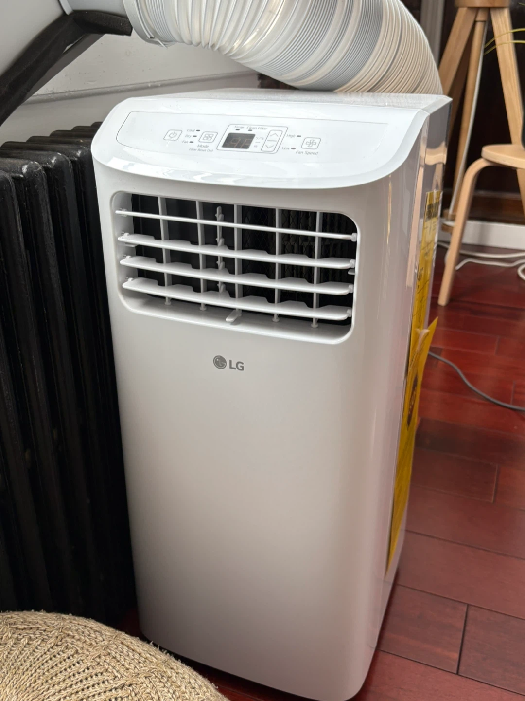 LG Portable Air Conditioner with Exhaust Hose