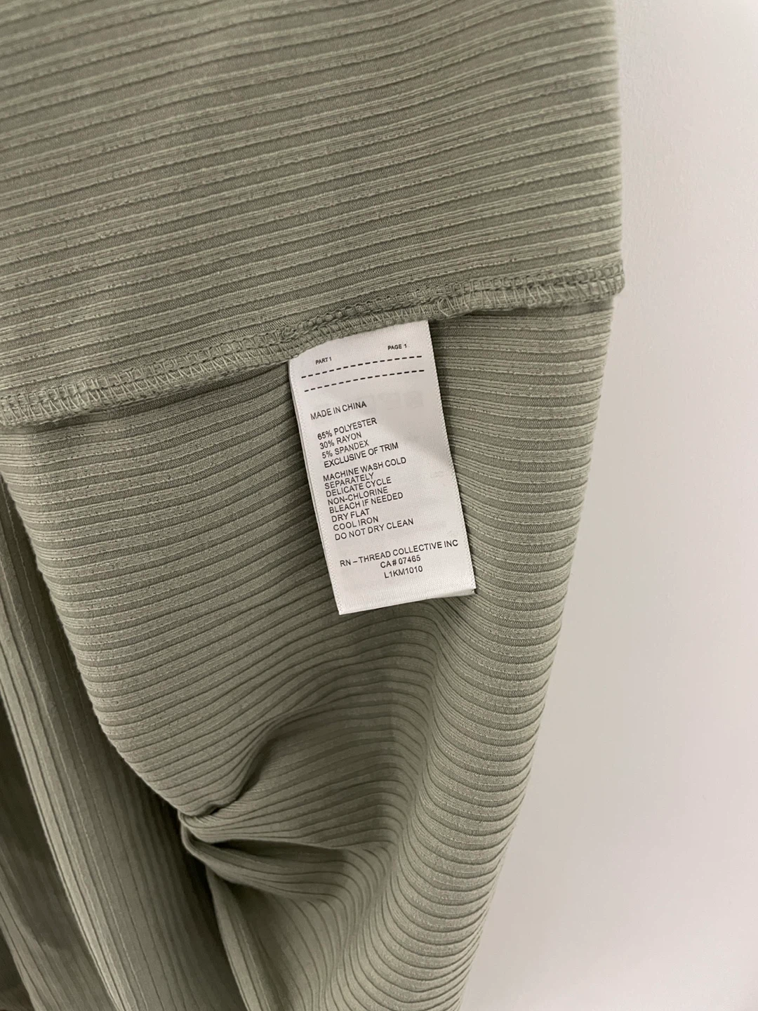 LAUNDRY by Shelli Segal Sage Green Tiered Dress - Size M - photo 5