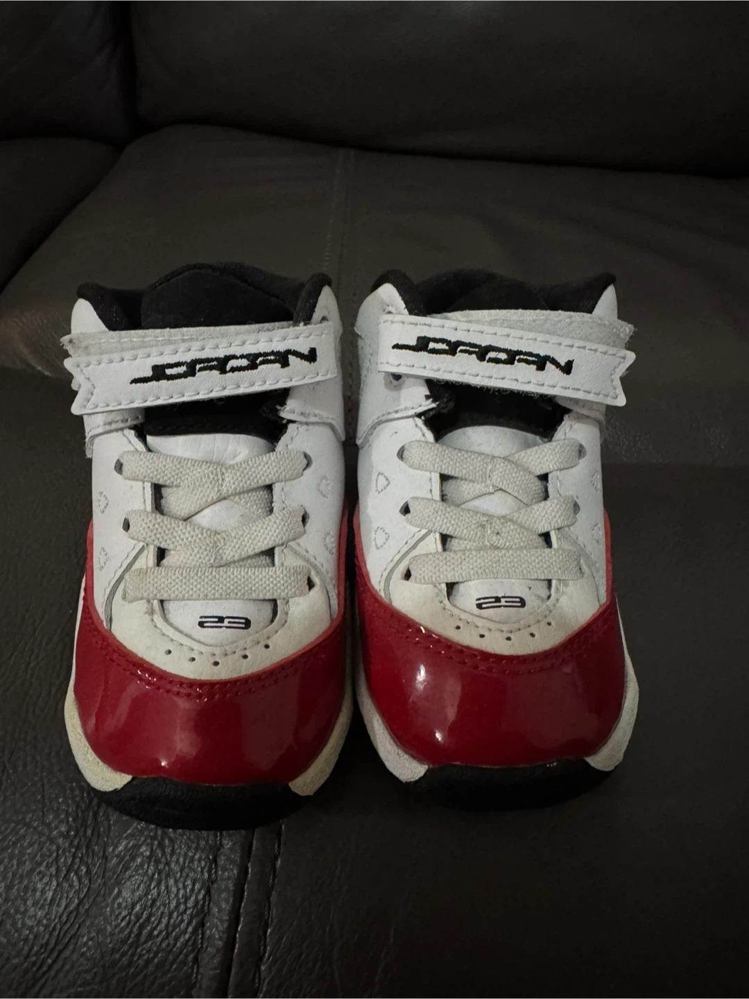 Jordan Toddler Shoes White/Red Size 4C - photo 2