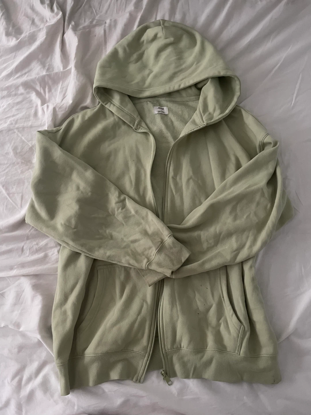 ardene light green zip up hoodie