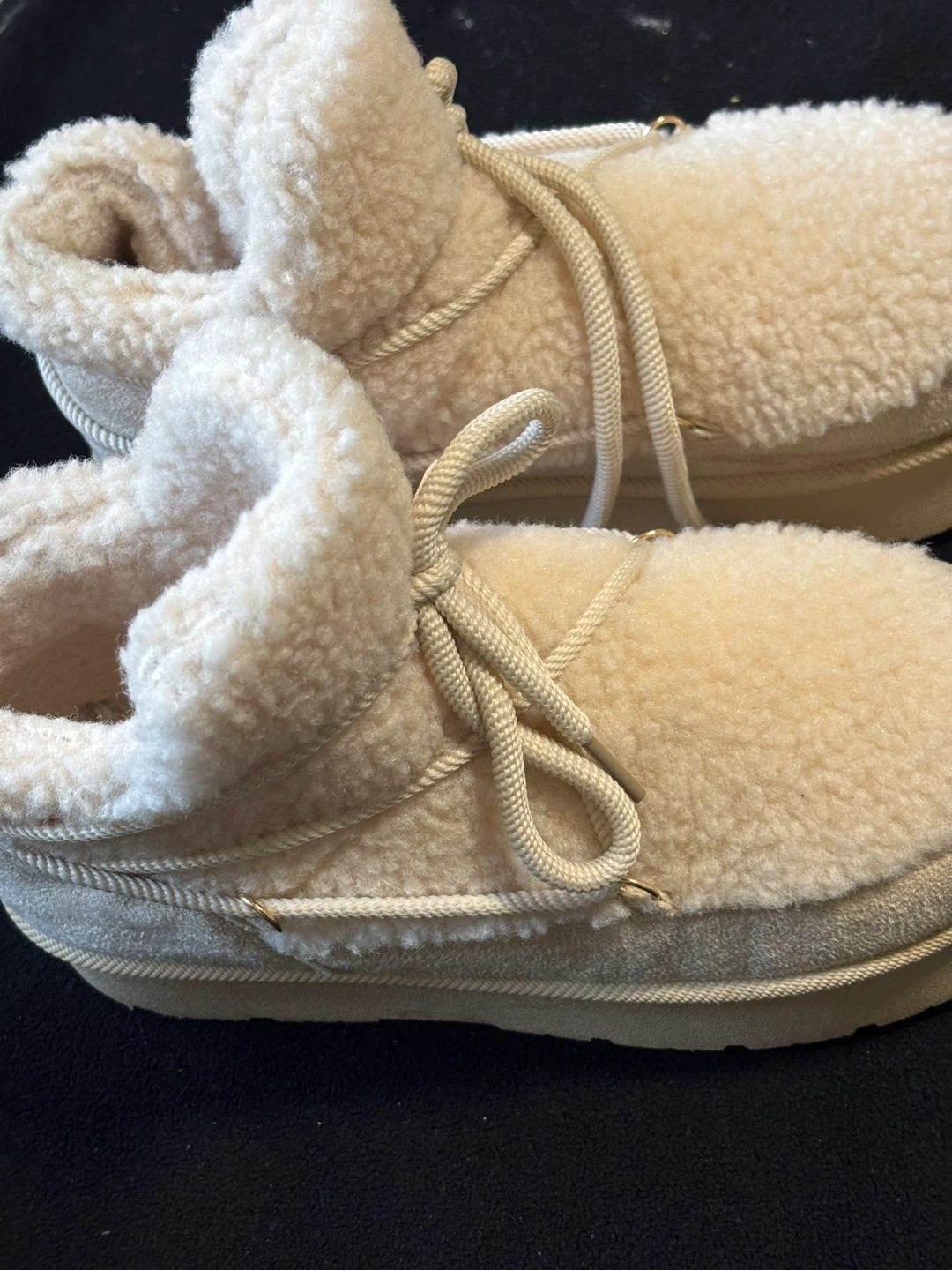 woman Cream Fleece Lined Ankle Boots - photo 4