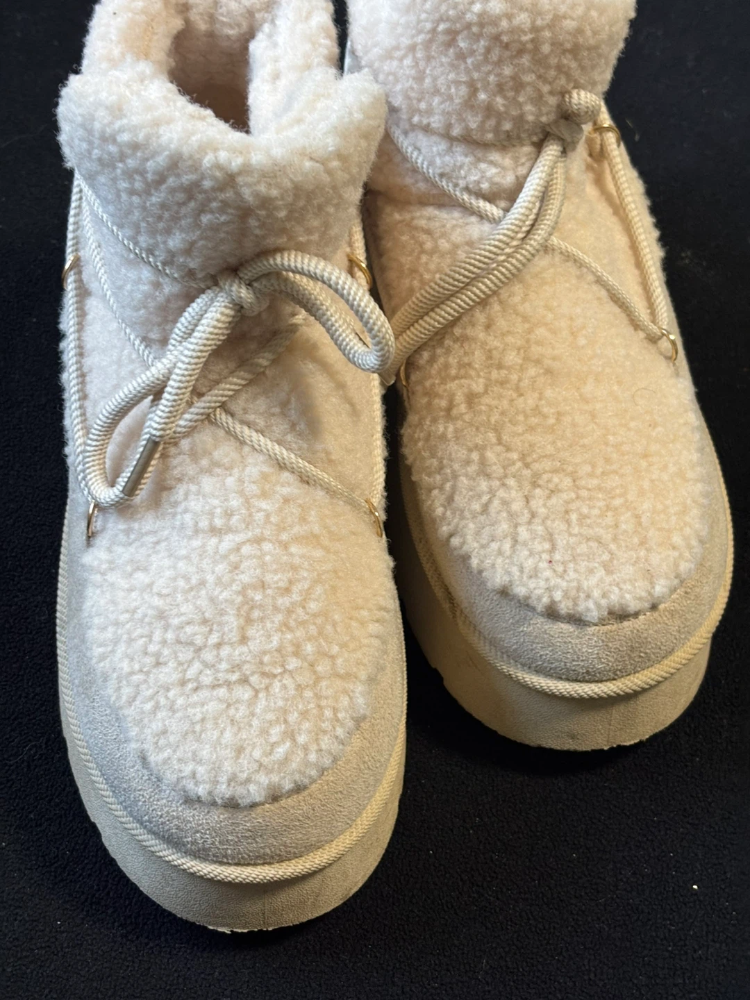 woman Cream Fleece Lined Ankle Boots - photo 5