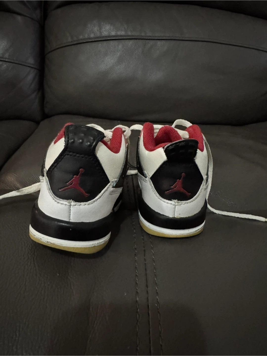 Toddler Air Jordan Shoes size 5C - photo 3