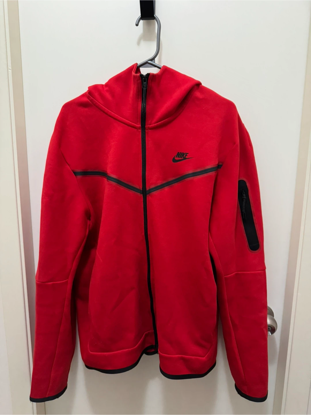 Nike Tech Fleece Hoodie and Pants Set