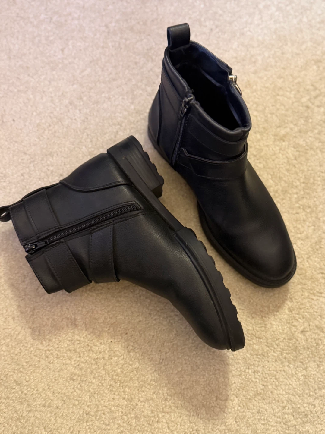 Black Ankle Boots Size 38 - photo 3