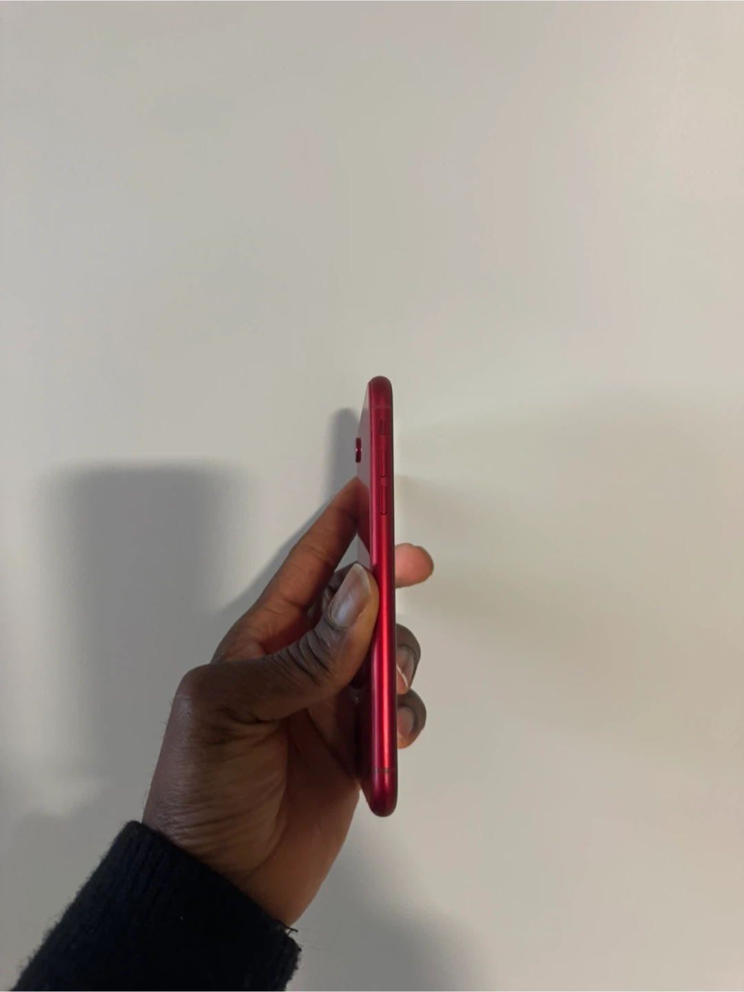 iPhone XR - photo 3