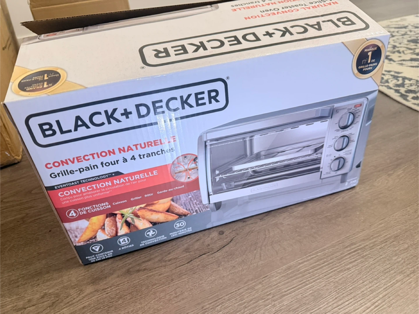 BLACK+DECKER 4-Slice Natural Convection Toaster Oven - photo 2