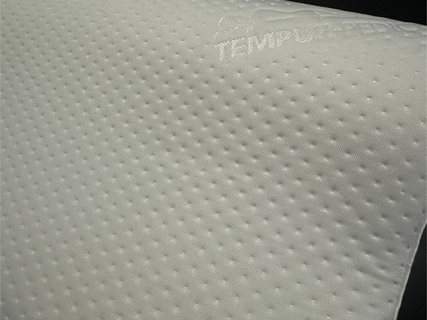 Tempur-Pedic Pillow - photo 2
