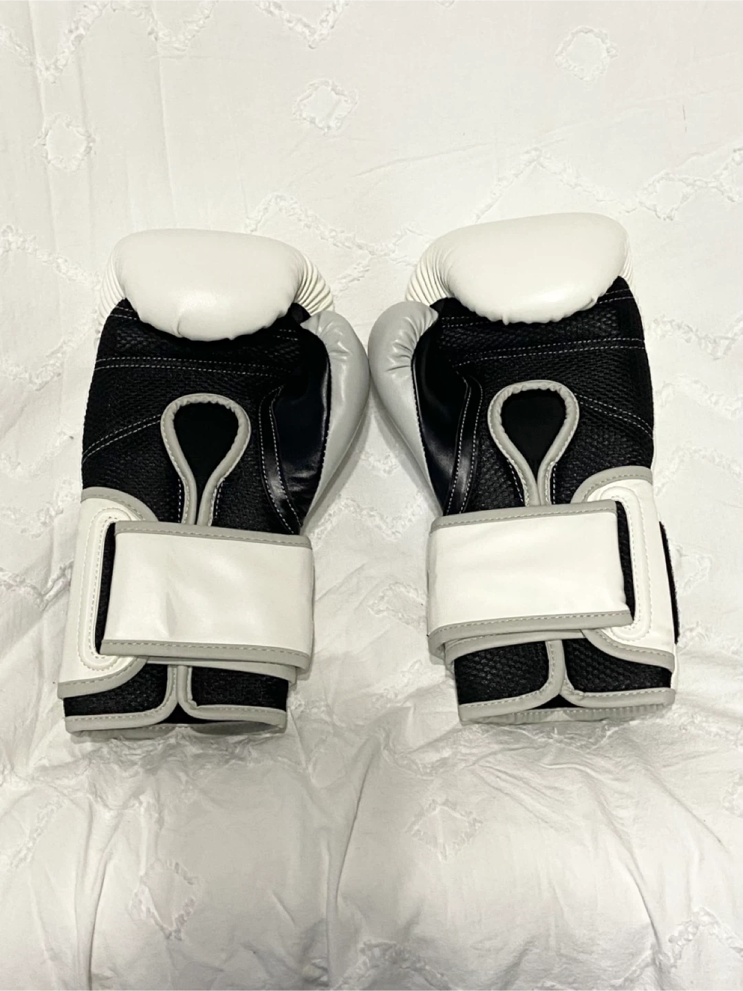 Everlast Powerlock Training Gloves 12 OZ - photo 2