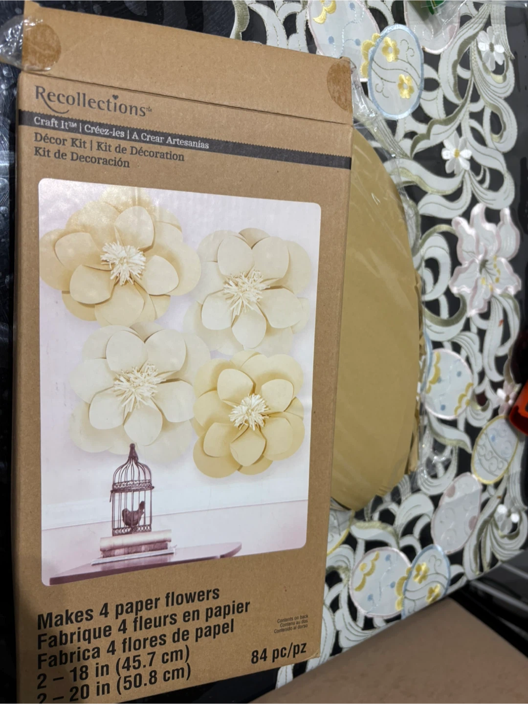 Paper Flower Decor Kit - photo 2