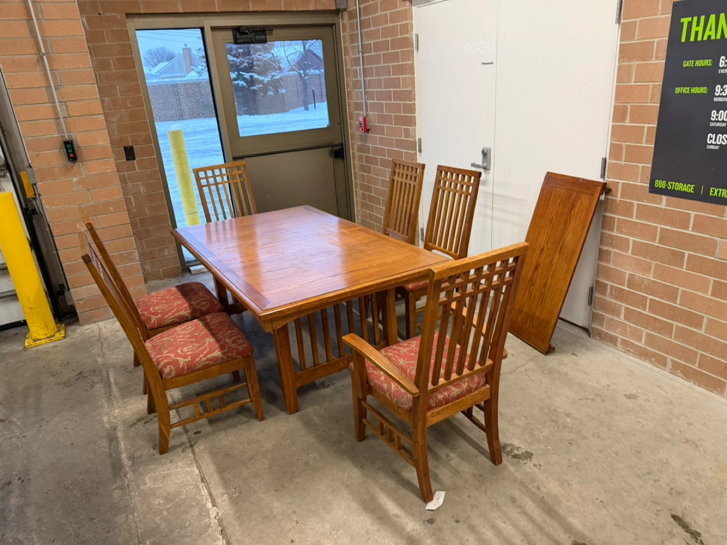 Dining Table with 6 Chairs - photo 4