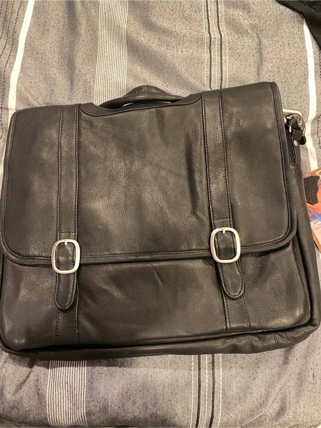 Canyon Outback Genuine Cowhide Leather Briefcase