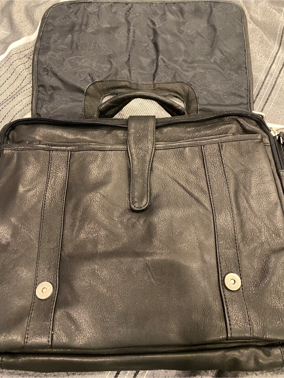 Canyon Outback Genuine Cowhide Leather Briefcase - photo 2