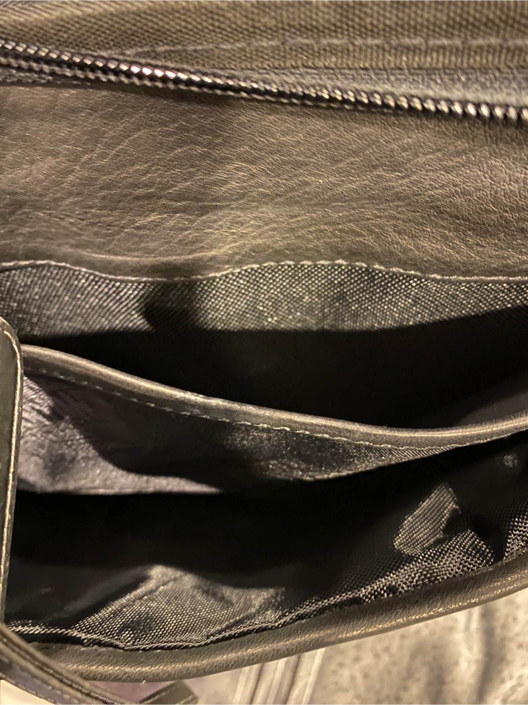 Canyon Outback Genuine Cowhide Leather Briefcase - photo 3