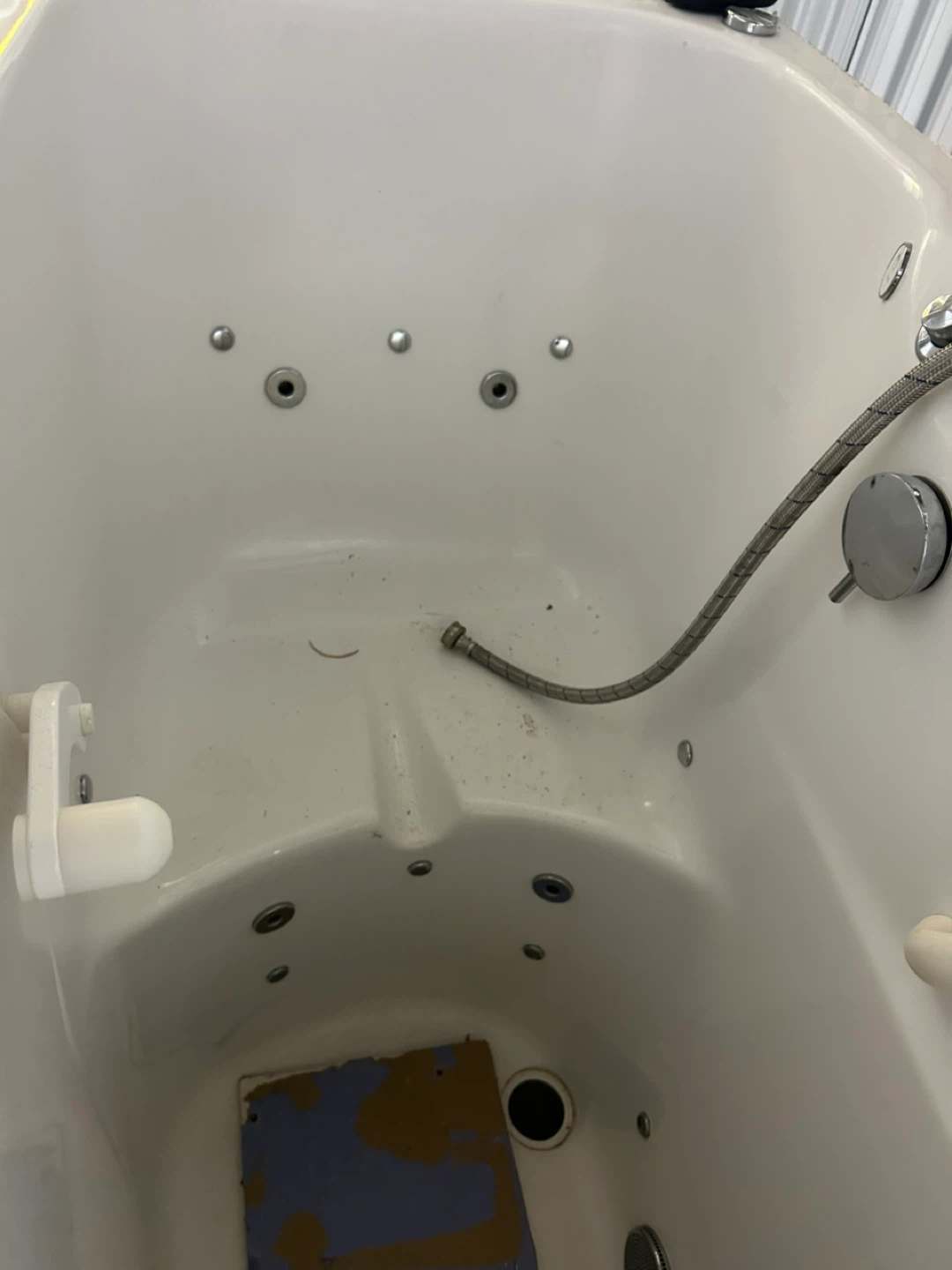 Walk-in Bathtub with Jets - photo 3