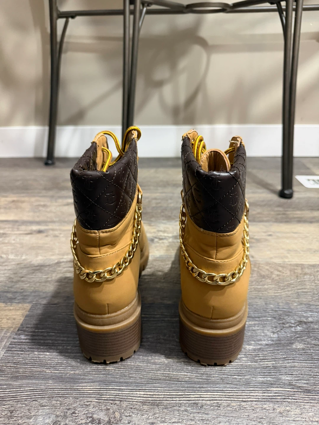 Women’s Boots - photo 2
