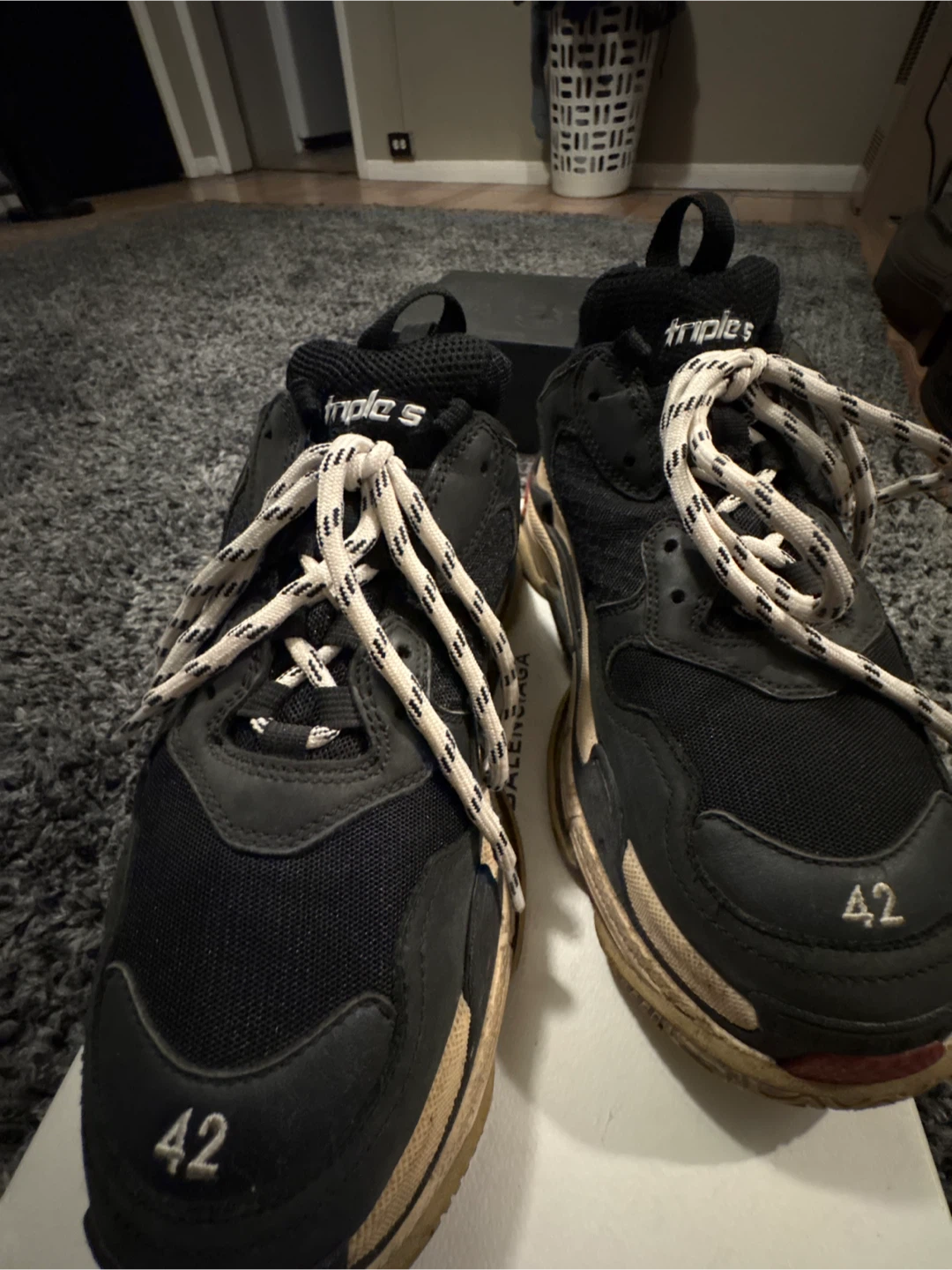 Balenciaga Triple S Size 42 - photo 2