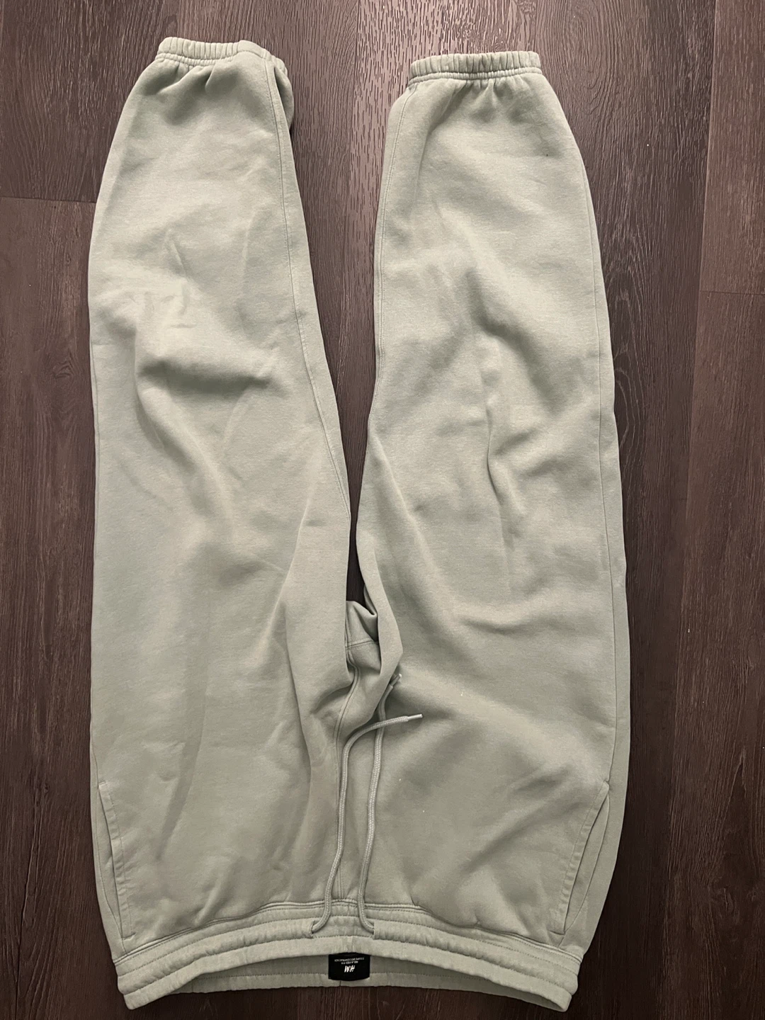 H&M Relaxed Fit Sweatpants - Size L - photo 2