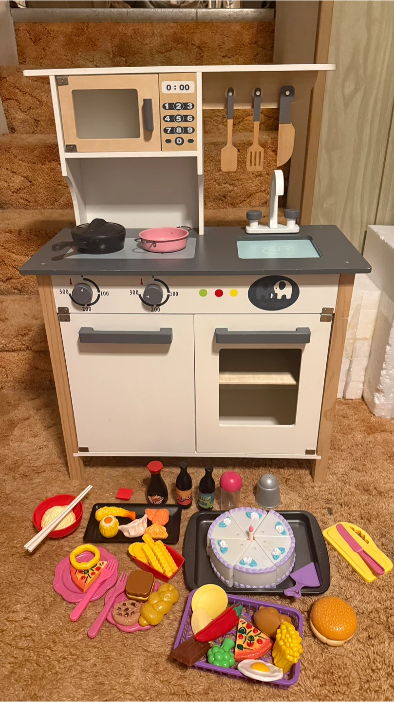 Kids Wooden Play Kitchen with Food Accessories
