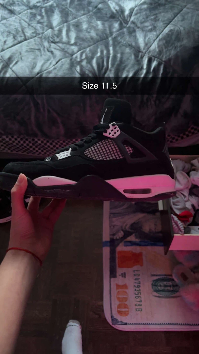Air Jordan 4 Retro "Black Cat" Size 11.5