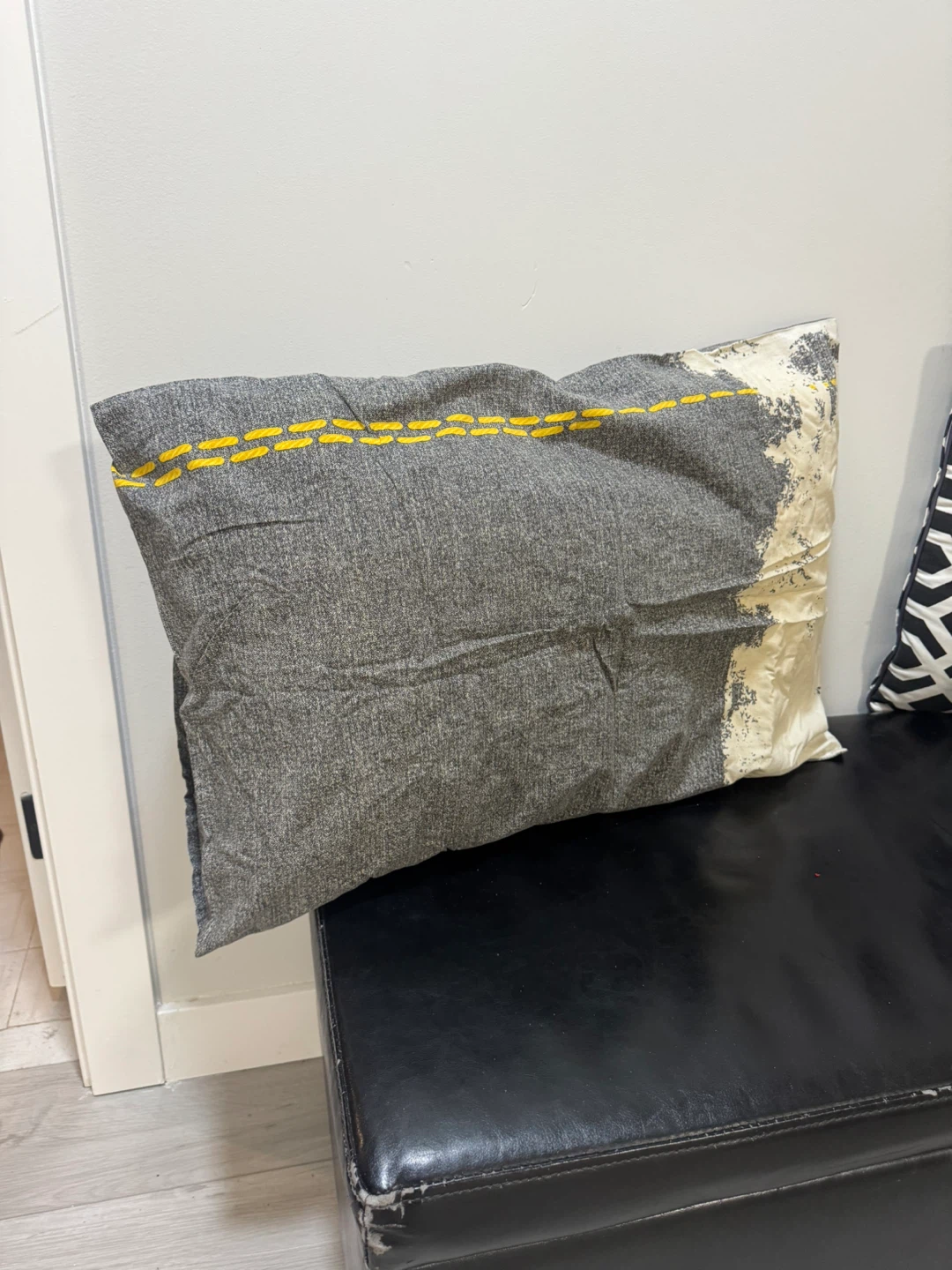 Pillow Double/Queen Size - photo 2