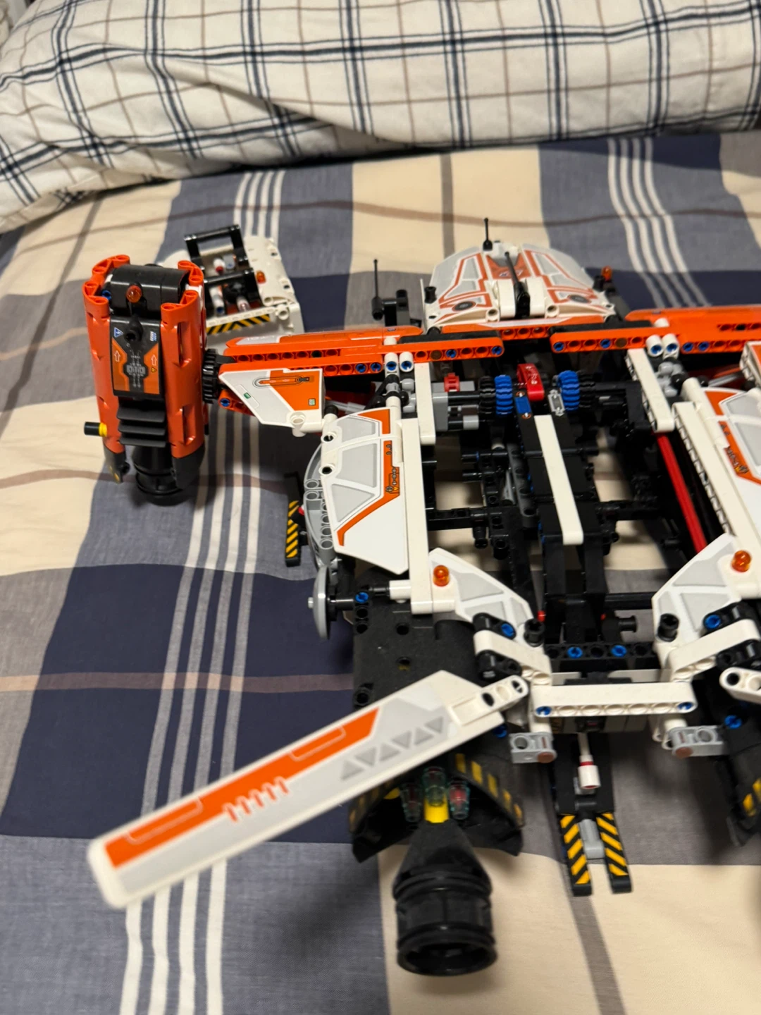 LEGO Technic VTOL Heavy Cargo Spaceship Set 42151