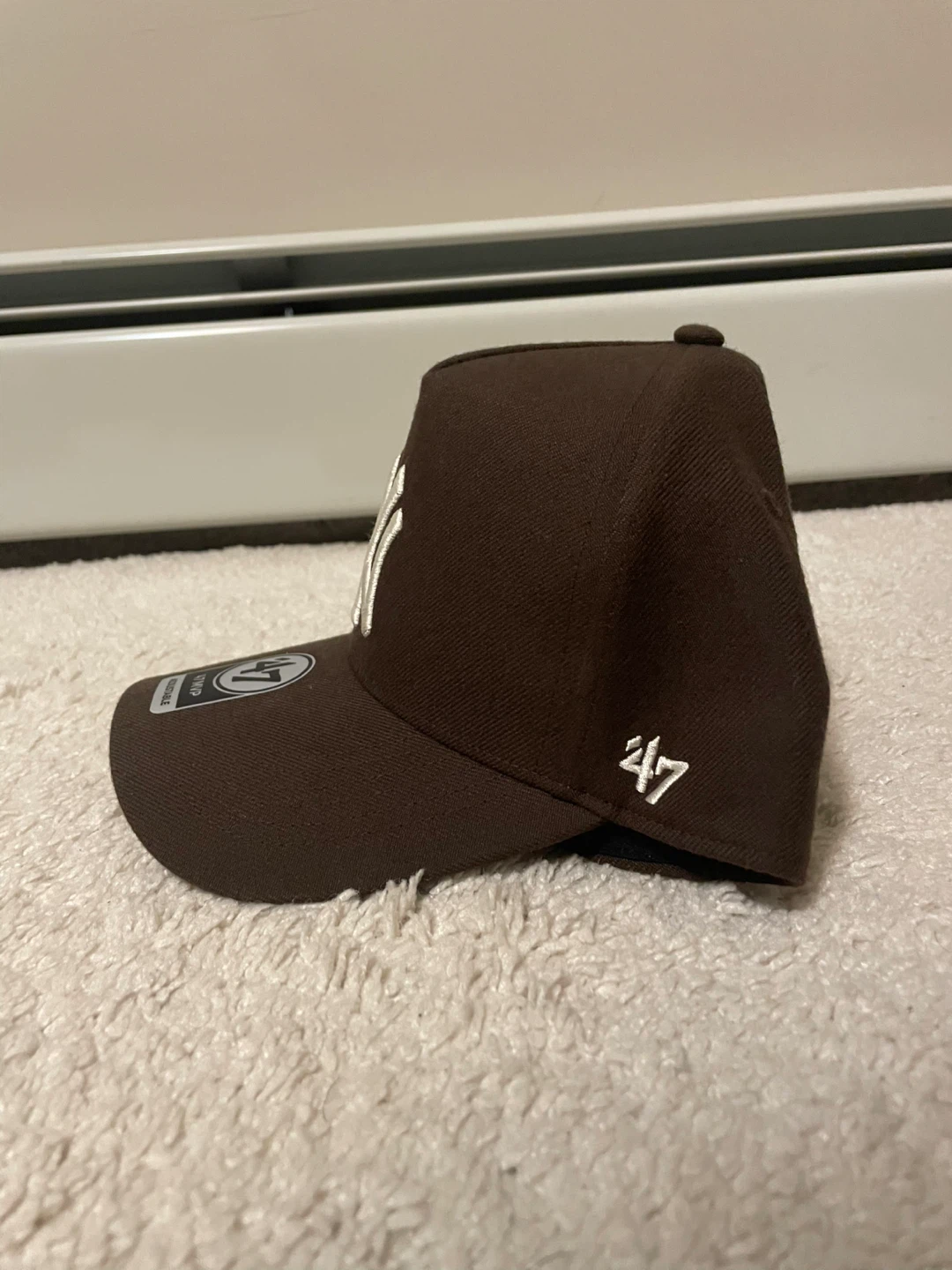 47 Brand New York Yankees MVP Adjustable Cap - photo 2