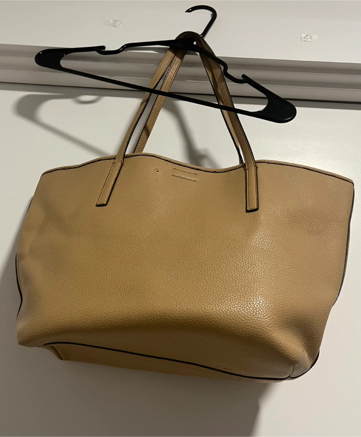 Calvin Klein Faux Leather Tote Bag with Pouch - photo 3