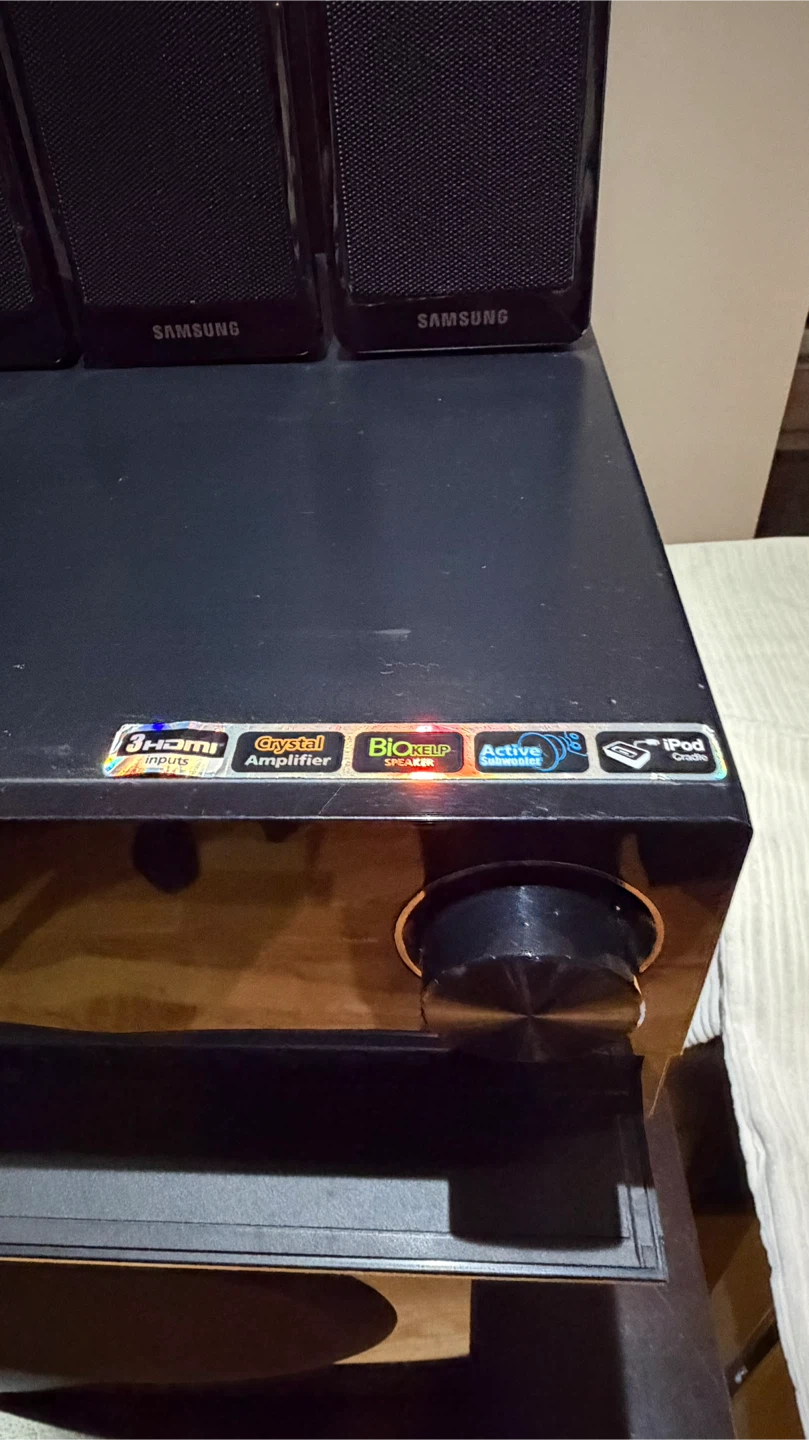 Samsung HT-AS730 Home Theatre System with Speakers and Remote - photo 2