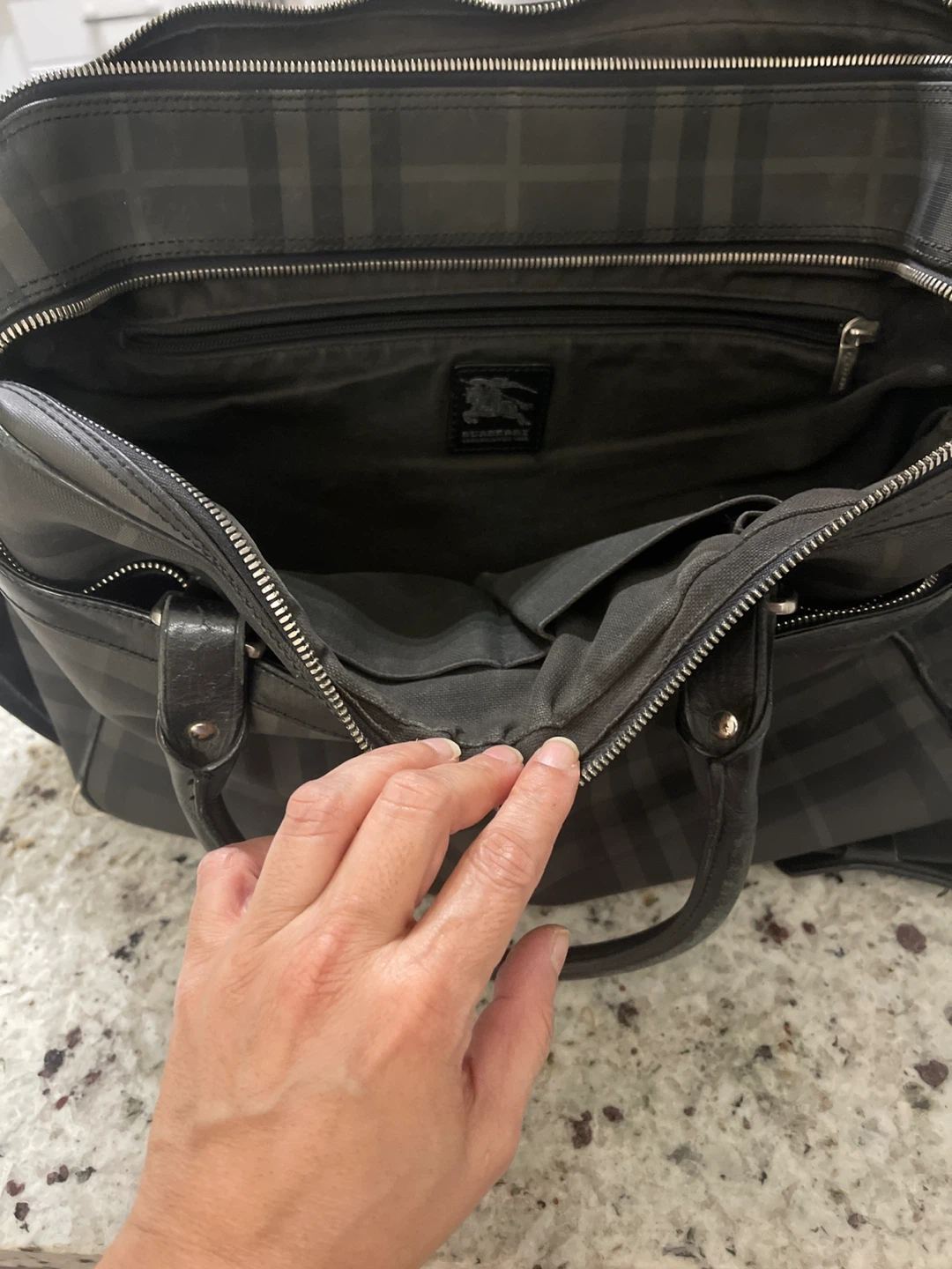 Burberry Nova Check Crossbody Laptop Bag - photo 3
