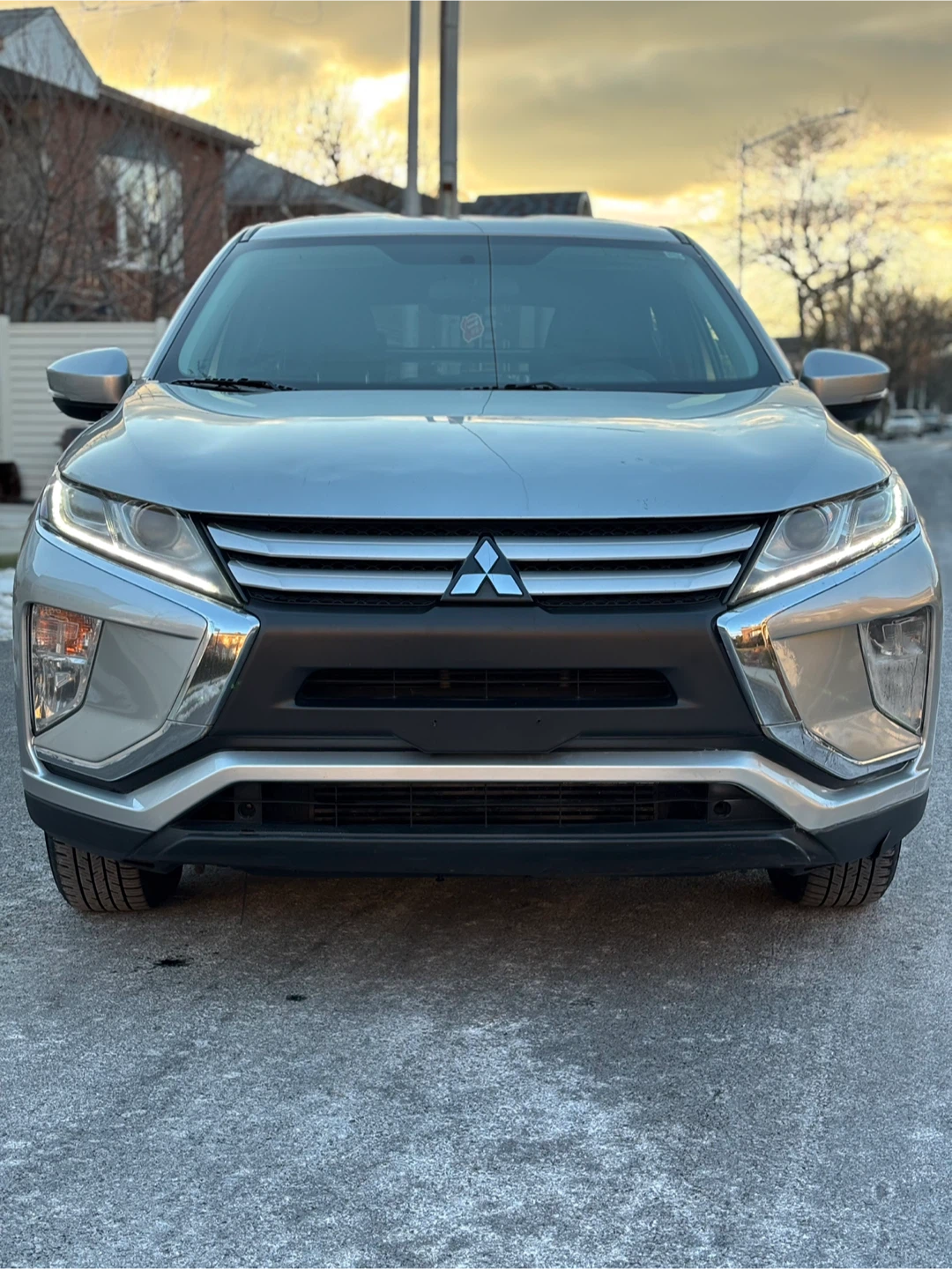 Mitsubishi Eclipse Cross ES clean title