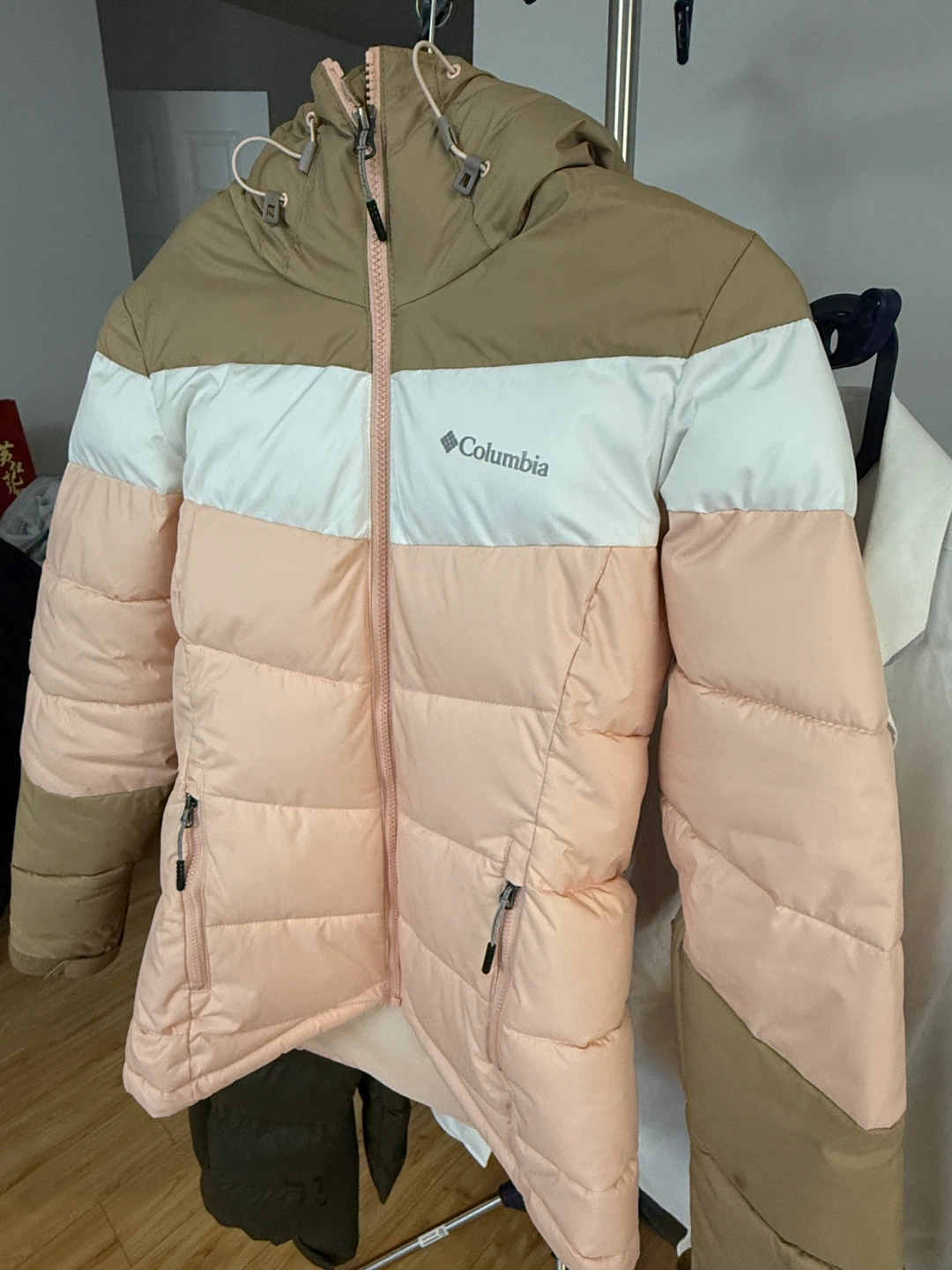 Columbia Puffer Jacket - Women's