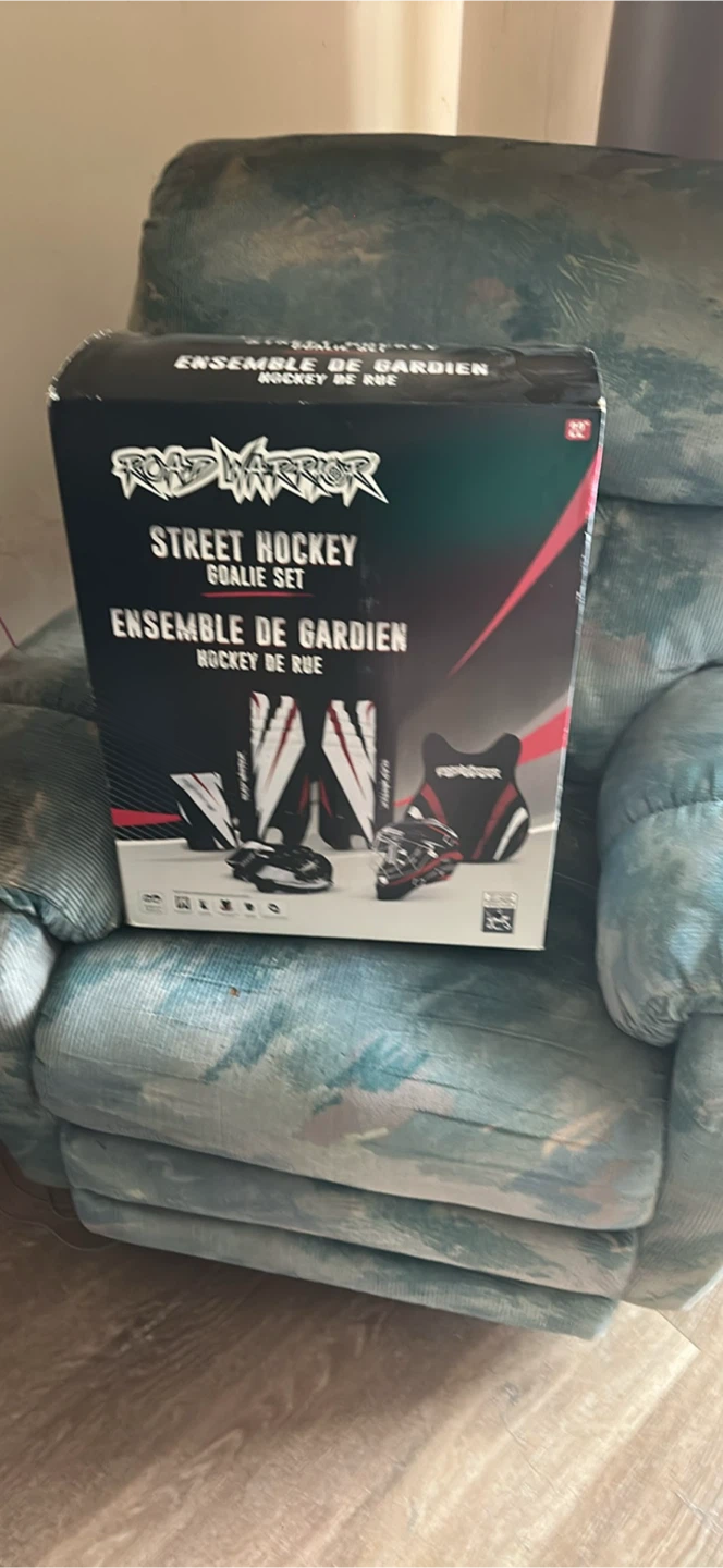 Road Warrior Street Hockey Goalie Set